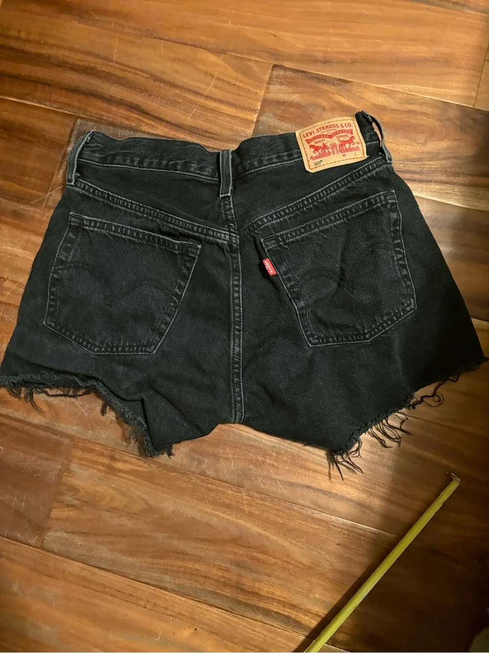 Levi’s 501 Original Black Denim Shorts Women’s Size 27 Button Fly Cutoff (0855)